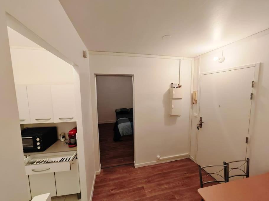 F1 Equipe Avec Ascenseur, Parking Et Pres Des Transports Apartment Argenteuil Exterior photo